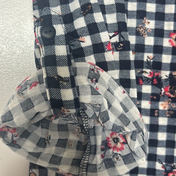 Floral pattern top - Picture 4 of 4